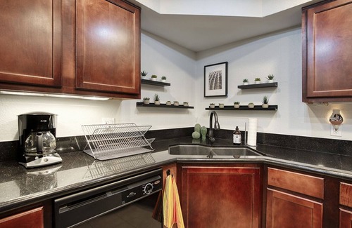 Central Scottsdale Condo | Pickle Ball, Pools, Gym, Trails, More in Updated, McCormick Ranch Condo