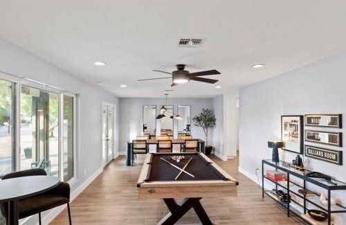 Avant House | Pickle & Putt Retreat Pool Pickleball Putt Grn