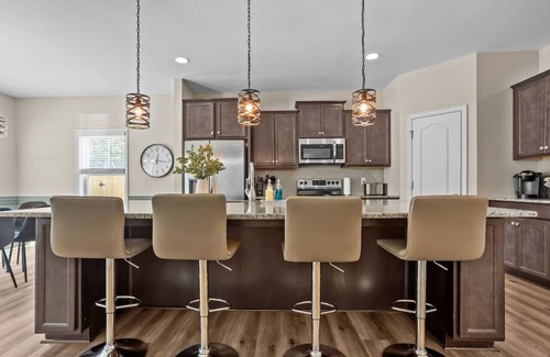 Aberdeen House | Pickleball, Arcade & Poker Retreat Near Pinehurst!