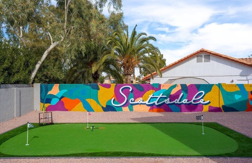 Santiago House | Pickleball Court, Movie Theater, PuttPutt, HotTub!