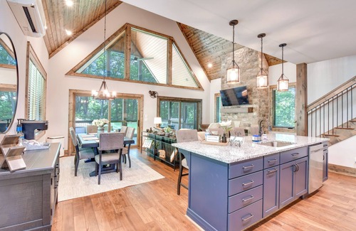 Glenville Cottage | Pickleball & Trails: Dog-Friendly Glenville Escape