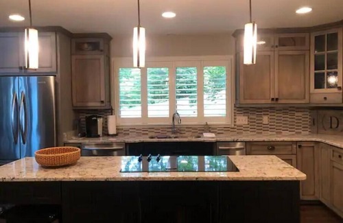 Counce House | Pickwick Lake Waterfront Home with stunning view