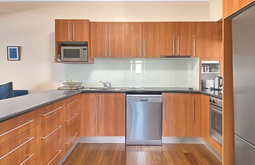 Picnic Bay Apartment | Picnic Bay Apartments Unit 4