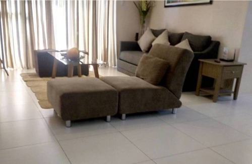 Nasugbu Apartment | Pico de Loro Beach and Country Club lito3brCab