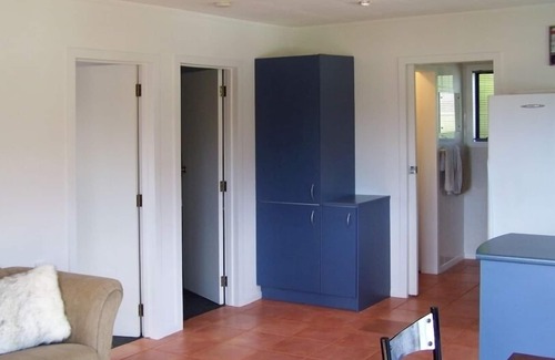 Picton Condo | Picton Holiday Home: The Wellington