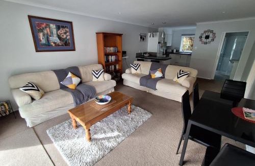 Picton Apartment | Picton Nest