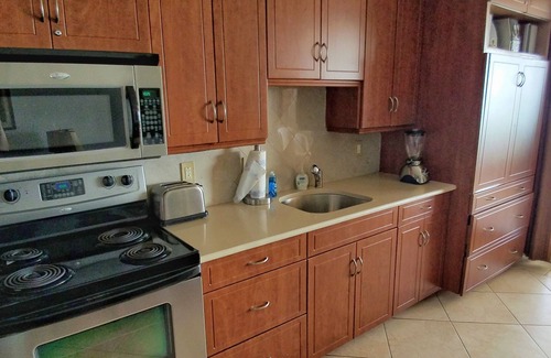Red Hook Condo | Picture Perfect! Amazing Beachfront Condo with Spectacular Panoramic Views