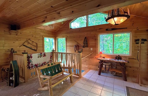 Stone Lake Cabin | Picture-Perfect Cozy Northwoods Cabin On Crystal-Clear Lake
