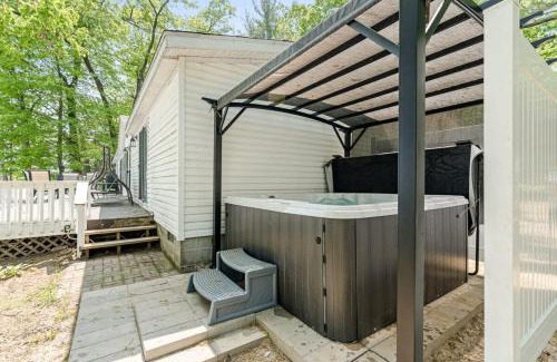 Pullman House | Picture Perfect Dual Home on the Lake