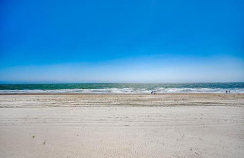 Long Bay Estates House | -Picture Perfect