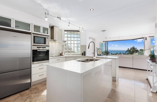 Noosa Heads Apartment | Picture Point Terraces