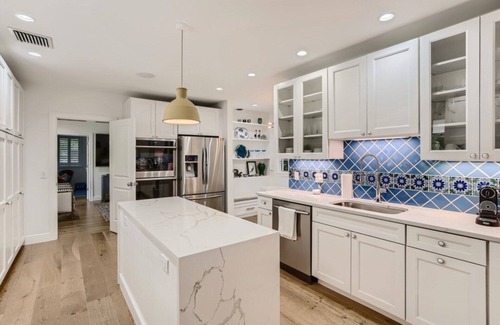 Southside Villa | Picture Relaxing in This Idyllic Villa in West Palm Beach, West Palm Beach Villa 1859