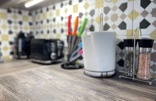 Bicester Apartment | Picturesque 2 Bedroom Retreat in Bicester