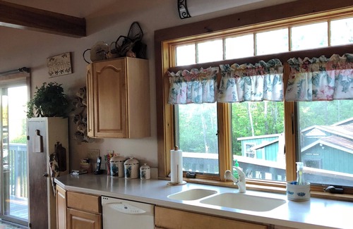 Mount Holly House | Picturesque 3-bedroom lake house with WiFi in charming Mt Holly, Okemo Mountain