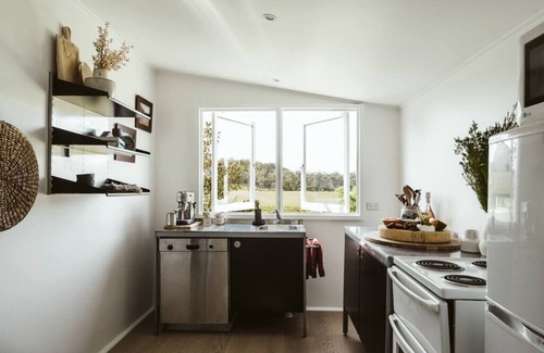 Mundamia Cabin | Picturesque Barn located on the Shoalhaven River