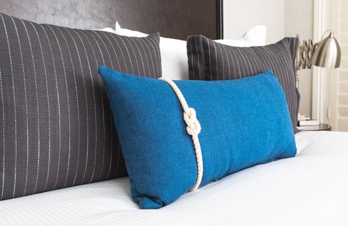 South Beach Hotel | Picturesque Bayfront Stays: Spacious Suite w/Living Area | Near Union Square