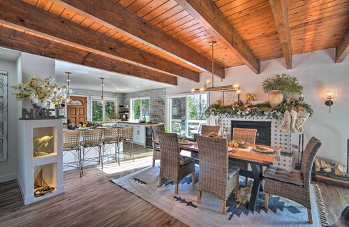 Crestline Cabin | Picturesque Cabin: 2 Balconies, Walk to Lake!