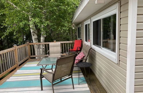 Feronia Cottage | Picturesque Cottage w/hot tub on Trout Lake