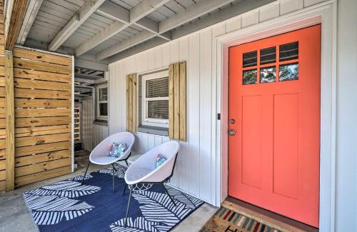 Tranquil Harbour House | Picturesque Duplex Unit, half Mi to the Beach!