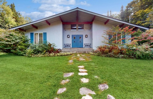 Peru House | Picturesque, Euro-style ski chalet with beautiful setting, deck & fireplace