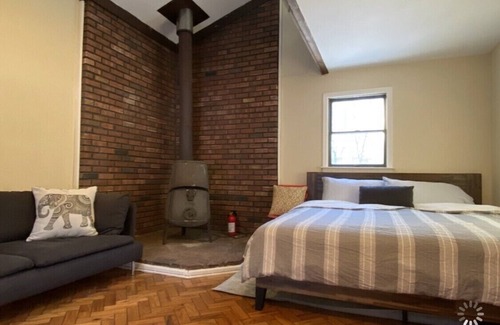West Milford House | PICTURESQUE GREAT ESCAPE
