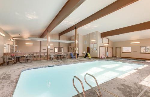 Mead Apartment | Picturesque Mt Spokane Condo Near Skiing and Biking!