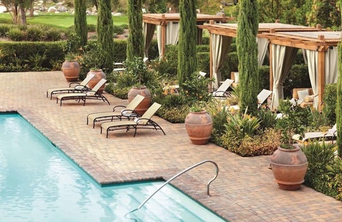 Rancho Bernardo Hotel | Picturesque Patio, Resort View, Two Queen Room, Rancho Bernardo Inn, Serene Esca