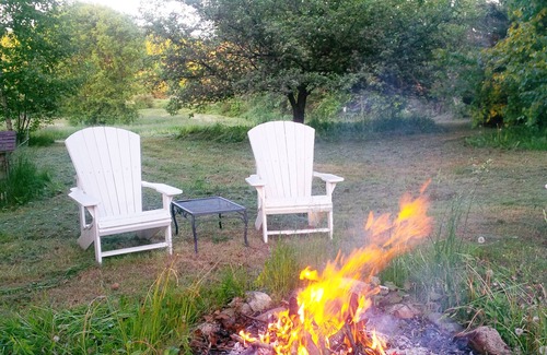 Meaford Cottage | Picturesque School House Retreat