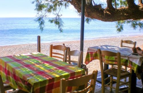 Limnos House | Picturesque Villa in Limnos + Enclosed Garden + Sea View