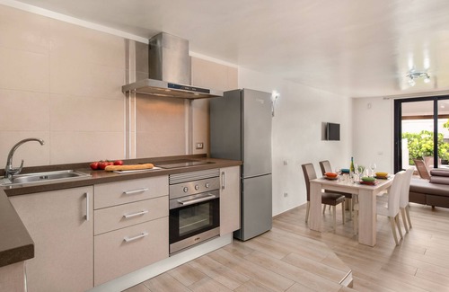 El Madronal Apartment | "Piece of Ocean by Mea Substantia"
