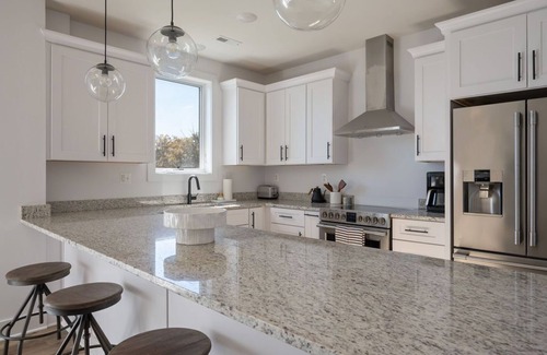 Crozet Apartment | Piedmont Place 402 | Lux Vineyard & Brewery Getaway in the Heart of Crozet | Pet Friendly