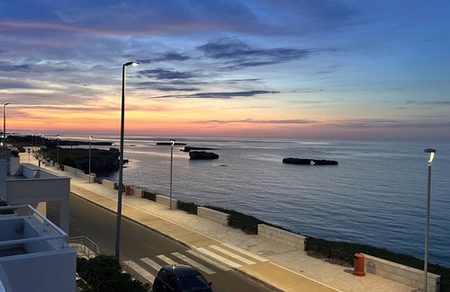 San Foca Apartment | Pieds dans l’eau luxury apartment, full sea view, on the beach, all the comforts