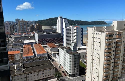 Boqueirao Apartment | Piemax Praia Grande - 100m PRAIA do BOQUEIRÃO e CENTRO - Vista MAR - Varanda GOURMET com CHURRASQUEIRA privativa - AR CONDICIONADO em todos os ambientes - Wi-Fi 600 Mbps - HOME OFFICE- Vaga de Garagem - Acomoda até 6 pessoas