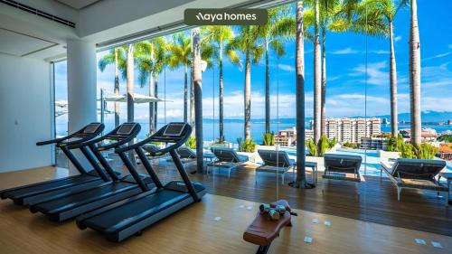 Romantic Zone Apartment | Pier 57 - Luxurious Condos in Zona Romantica - 5 min away from beach