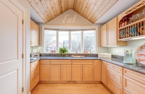 Shady Side House | "PIER JOY!" - 3BR WATERFRONT HOME W/PRIVATE DOCK
