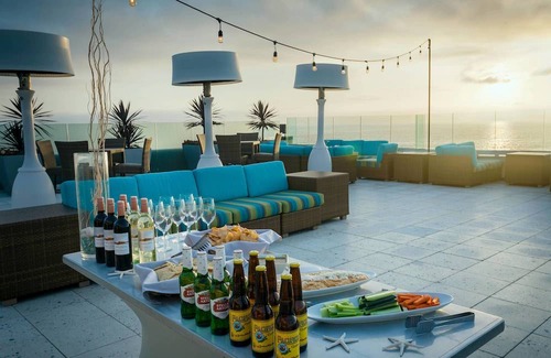 Imperial Beach Hotel | Pier South Resort, Autograph Collection by Marriott