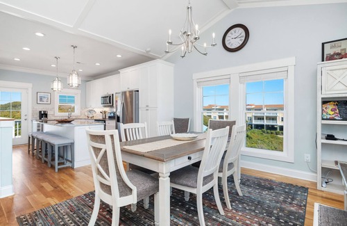 Yaupon Beach House | Pier Walker: Spacious, Beautiful Home with Amazing Ocean Views Steps from OKI Pi