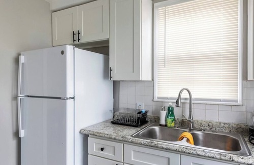 South Euclid House | Piermont · Cozy Fairytale Getaway: 2BR & Magical Attic