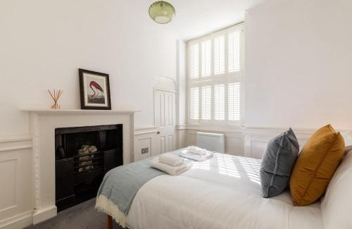 Bath City Centre Apartment | Pierrepont Street - Most Central Location - Charming 1-Bed Apartment