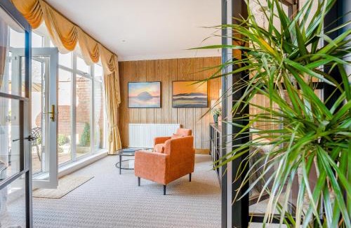 Troon House | Piersland Mews