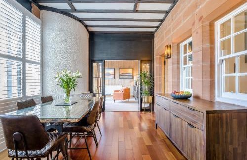 Troon House | Piersland Mews