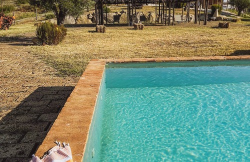 Torre de' Passeri Apartment | Pietra Pizzuta Country House "Tower" in the heart of Abruzzo. 1 pool