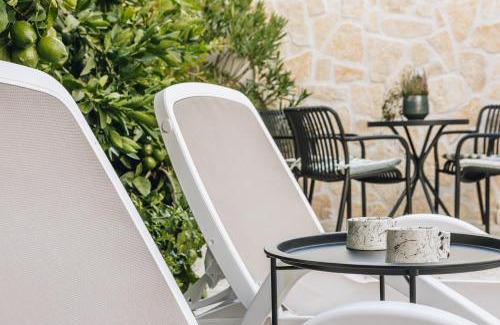 Cove Tri Zala (Zrnovo) Apartment | Pietro