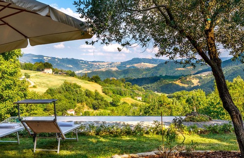 Santa Sofia Villa | Pieve del Borgo 6+2, Emma Villas