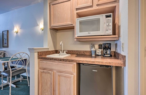 Pigeon Apartment | Pigeon Studio ~ 4 Mi to Caseville Public Beach!