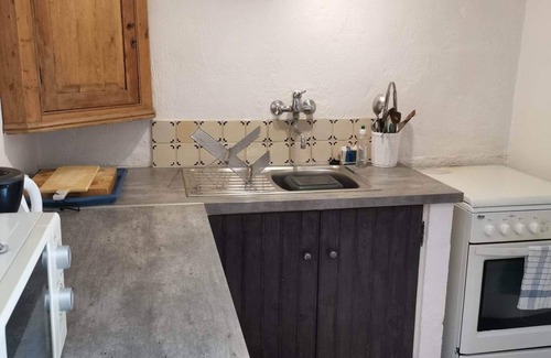 Landrais House | Pigeonnier - Traditional Farmhouse near La Rochelle. beaches 20 mins and a pool.