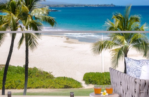 Kamuela Condo | ❤️PiH❤️ Hapuna Sunsets ★ Beachfront ★ Steps From Ocean ★ A33