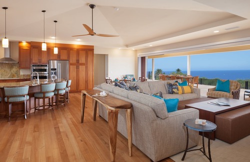 Kamuela House | ❤️PiH❤️ Home of the Milky Way ★ Ocean Views ★ Pool and Spa ★ Astronomy Retreat ★