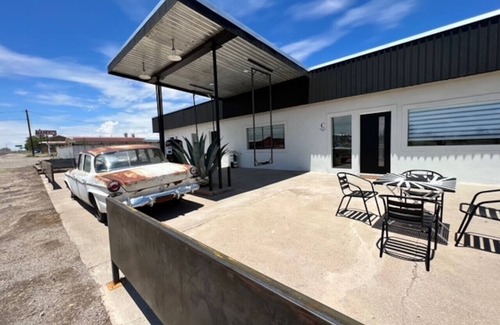 Marfa House | Pik-Pak - E - Whole Enchilada