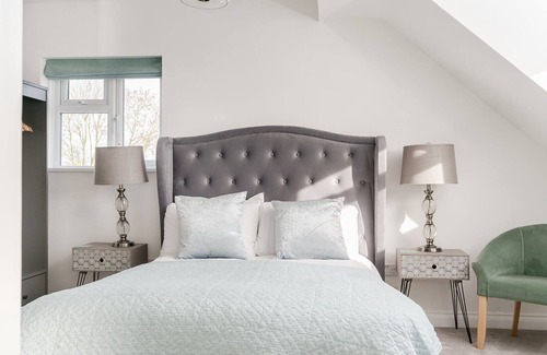 St Ives Hotel | Pike & Eel Hotel and Marina